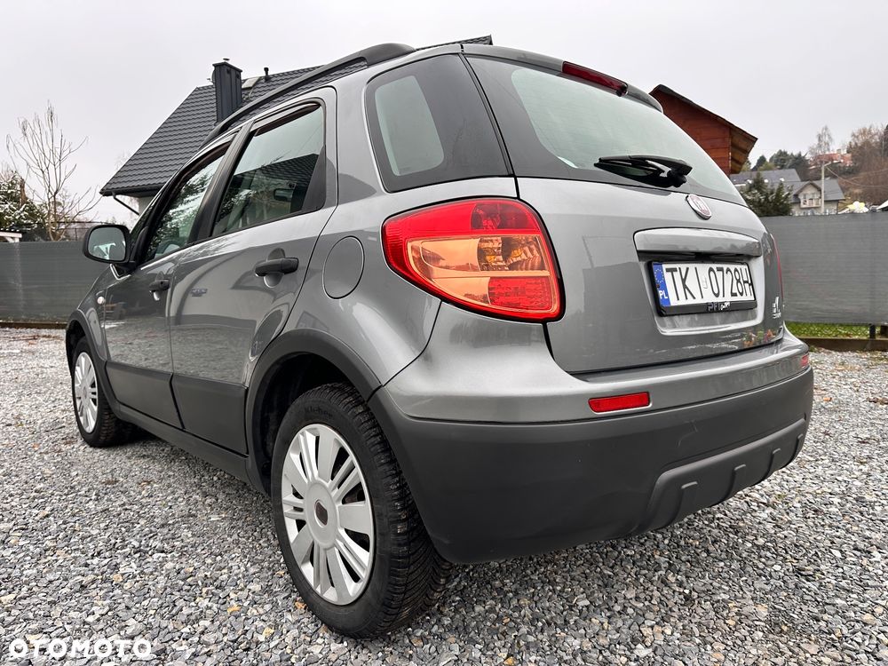 Fiat Sedici 1.6 16V 4x2 Dynamic Plus - 12