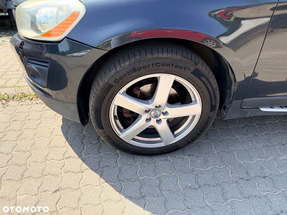 Volvo XC 60 T6 AWD Momentum - 6