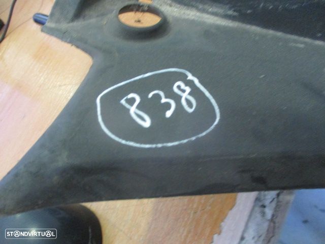 Grelha Friso 8200290131 RENAULT CLIO 2 2010 FRENTE RENAULT CLIO 3 2012 FRENTE - 1