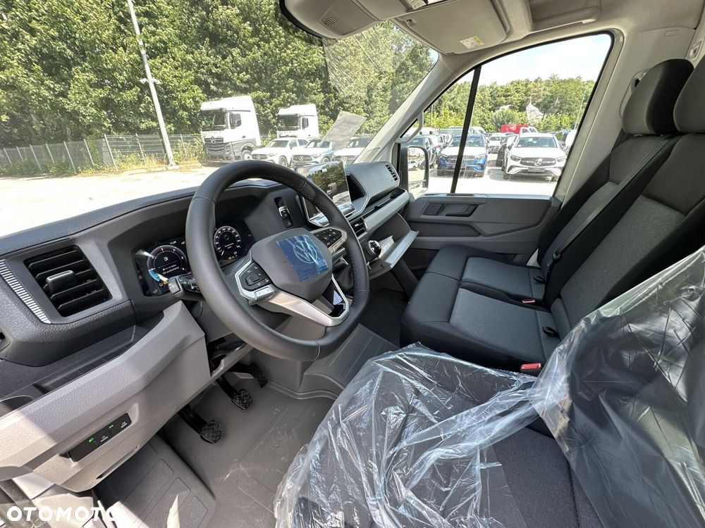 Volkswagen Crafter 35 furgon wysoki dach, 2,0 TDI 177KM, przedni, 6-bieg manualna 3640 mm, Euro 6 - 10