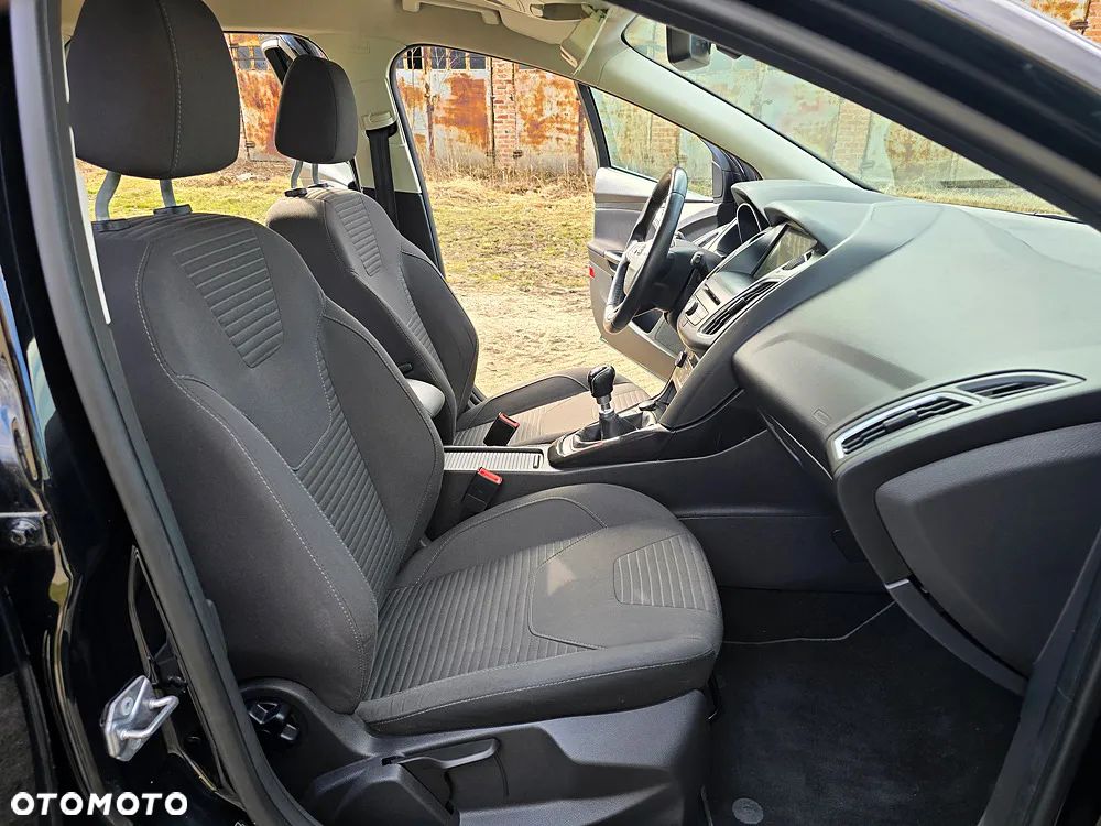 Ford Focus SW 1.5 EcoBlue SCR Titanium - 20