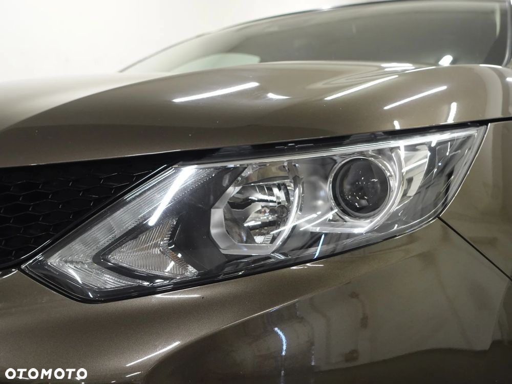 Nissan Qashqai 1.6 DCi ALL-MODE 4x4i N-Connecta - 13