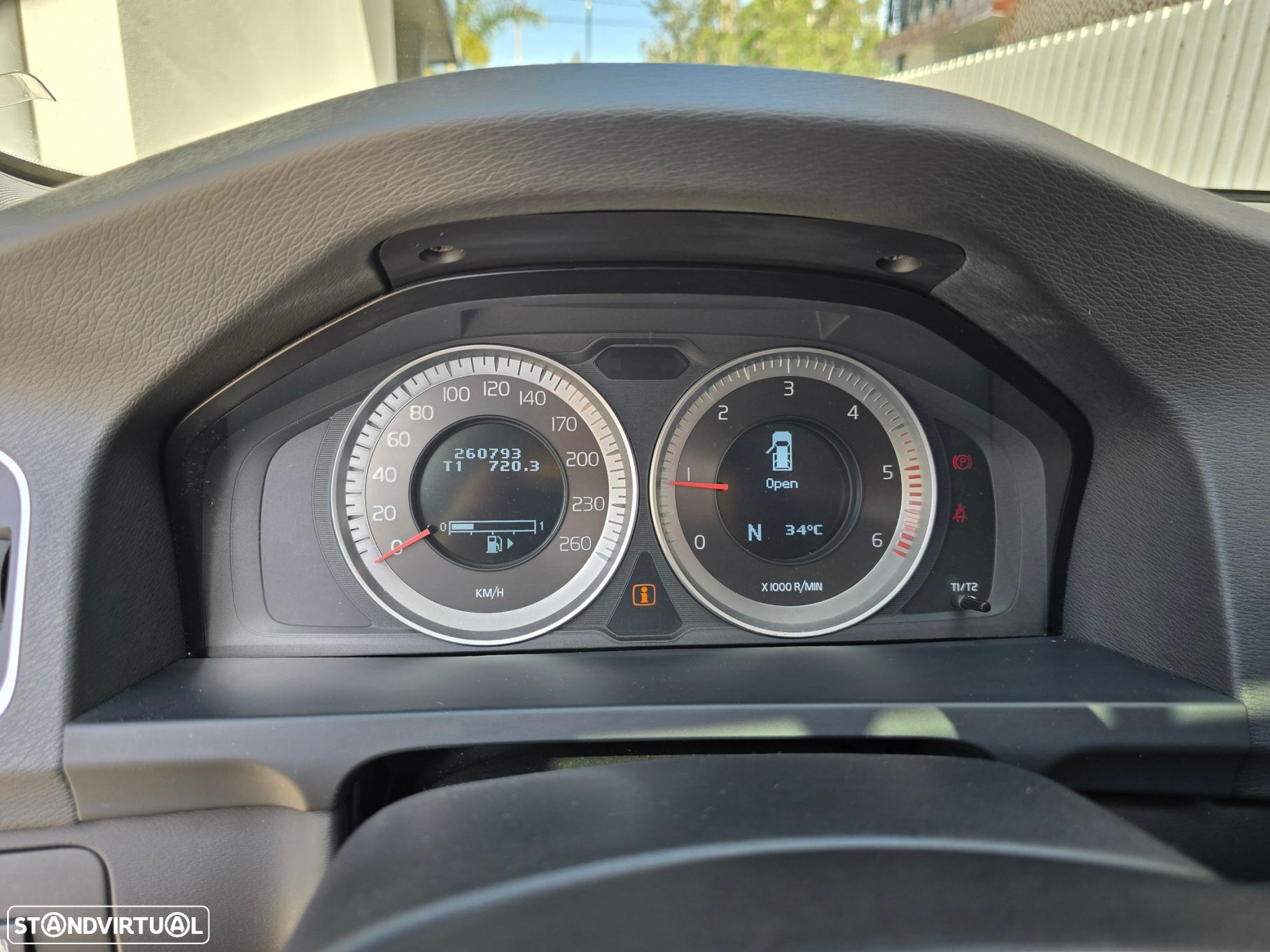 Volvo V60 D2 Geartronic Powershift - 27