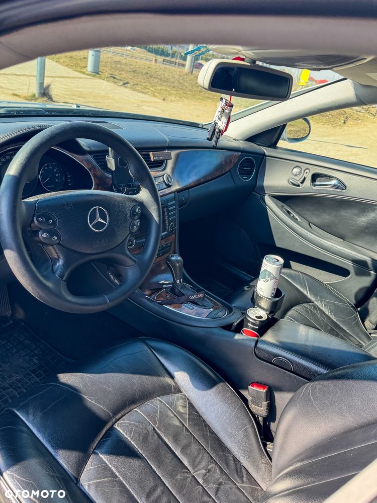 Mercedes-Benz CLS - 8