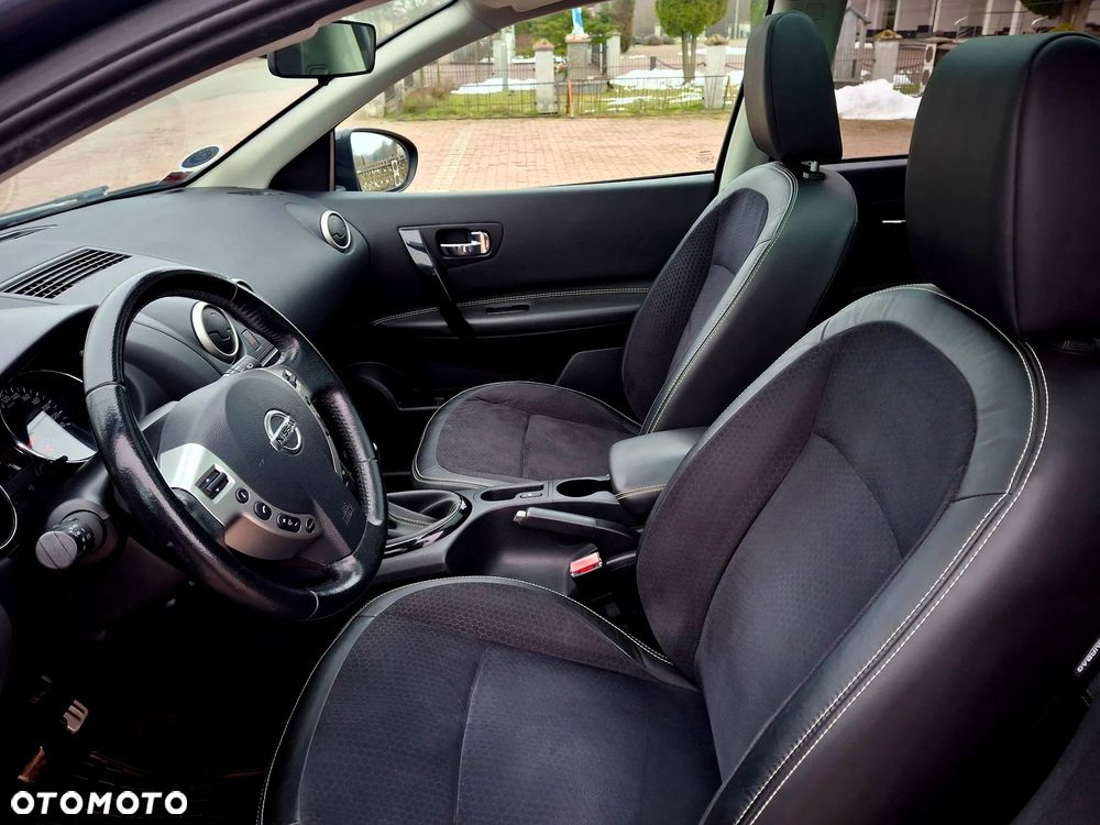 Nissan Qashqai 2.0 360 - 22