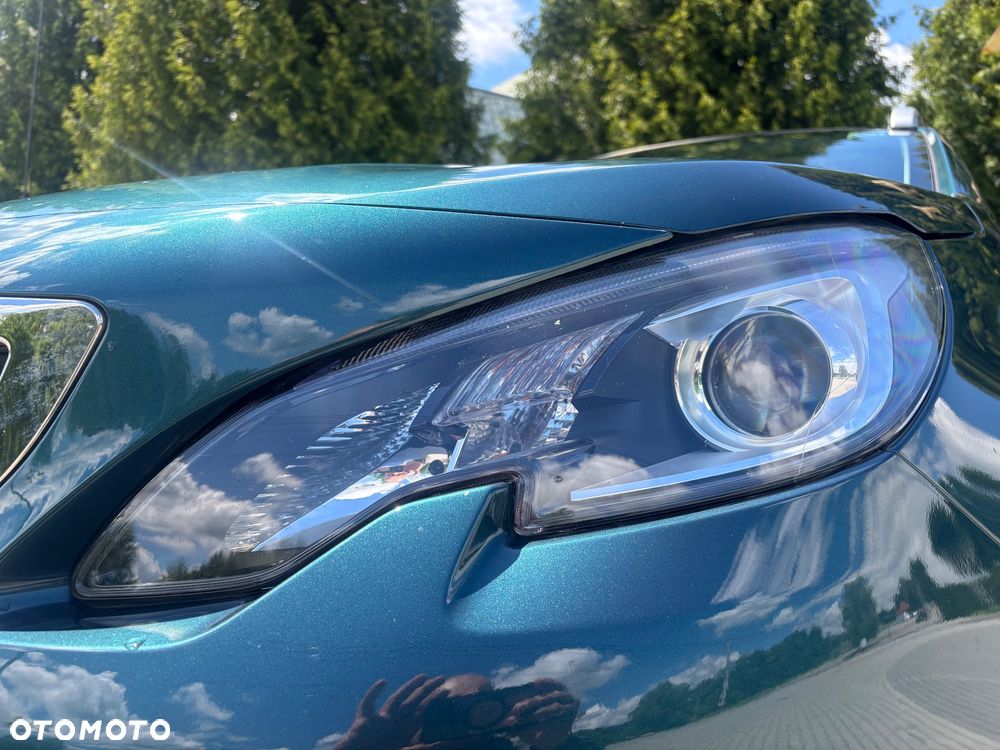 Peugeot 2008 PureTech 130 Allure - 15