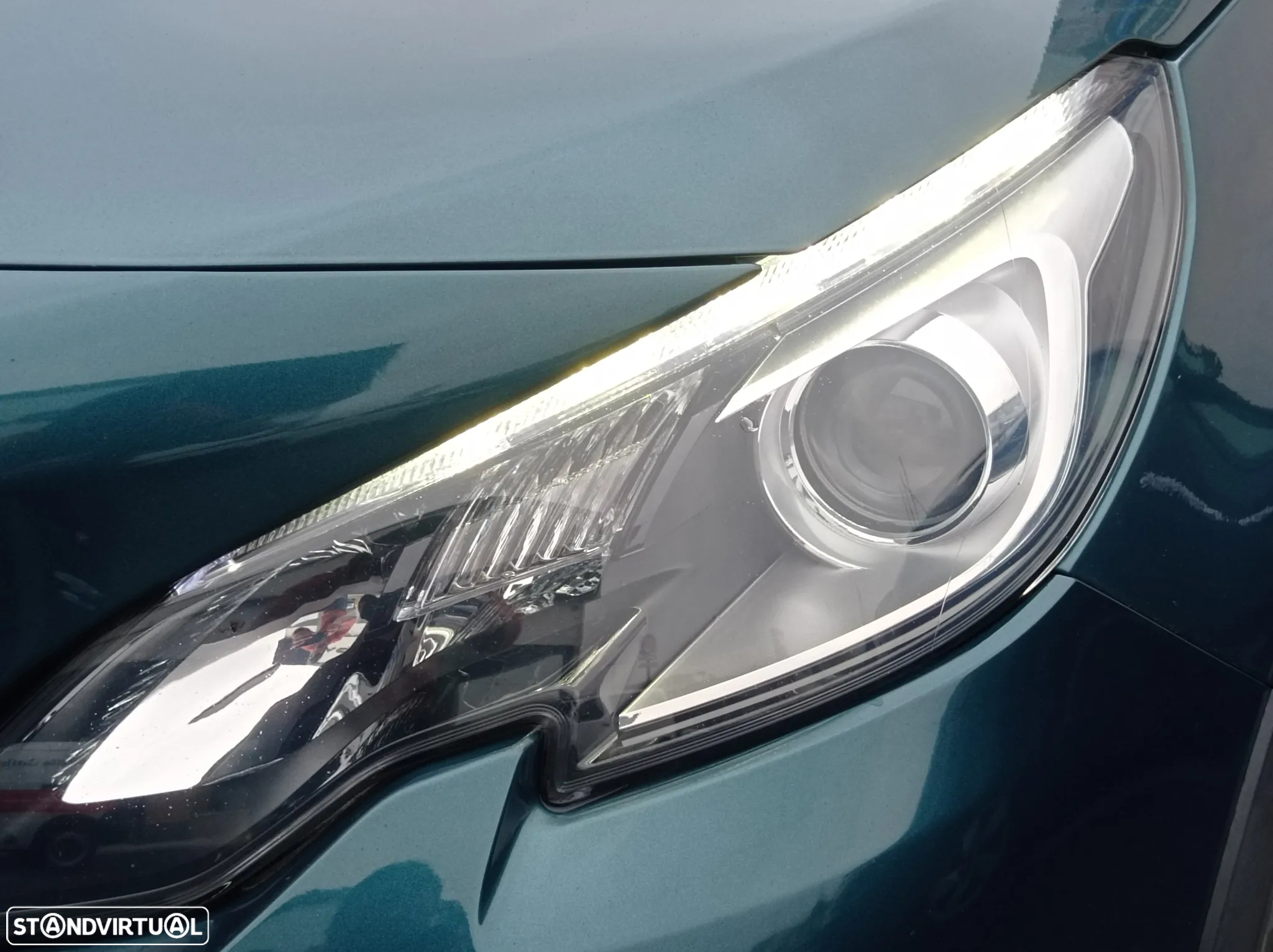 Peugeot 2008 1.2 PureTech GT Line EAT6 - 21