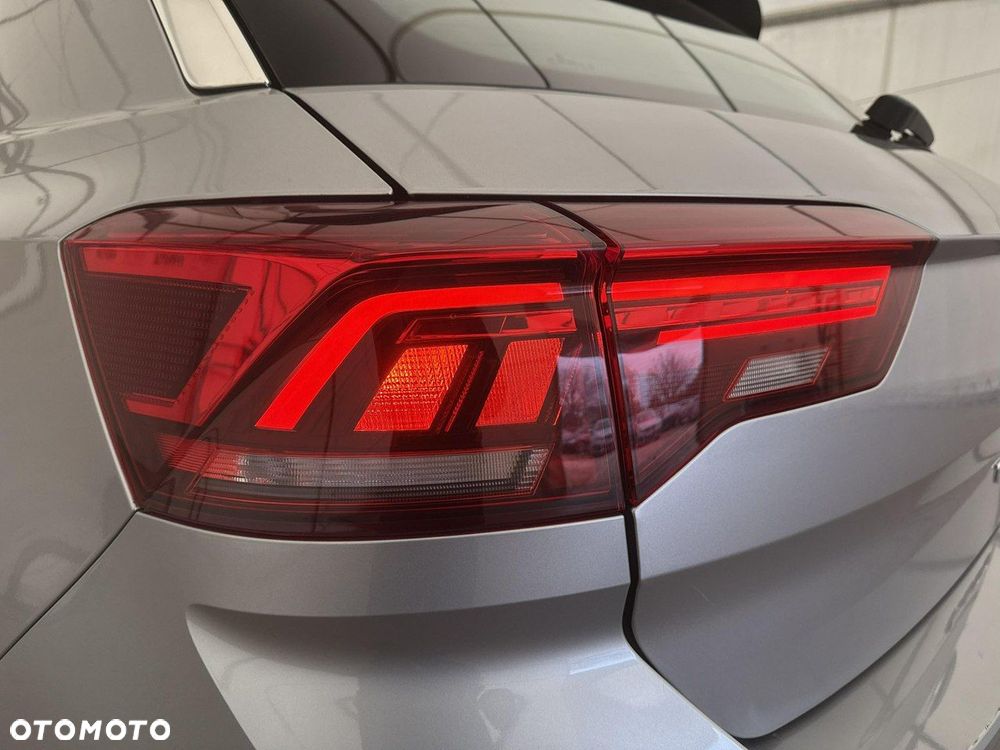Volkswagen T-Roc - 30