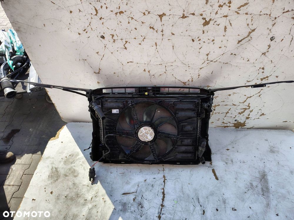 WENTYLATOR CHŁODNICE PAS PRZEDNI 5Q0199315R VOLKSWAGEN GOLF 7 VII GTD 2.0 - 11