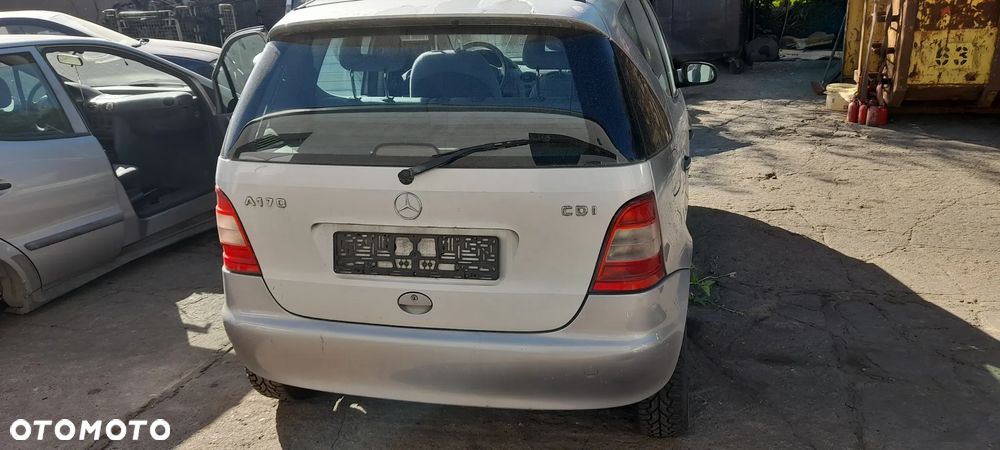MERCEDES W168  klapa tylna - 10