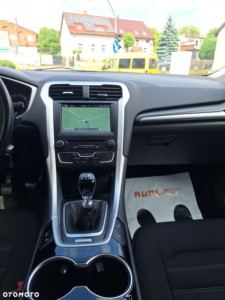 Ford Mondeo SW - 12