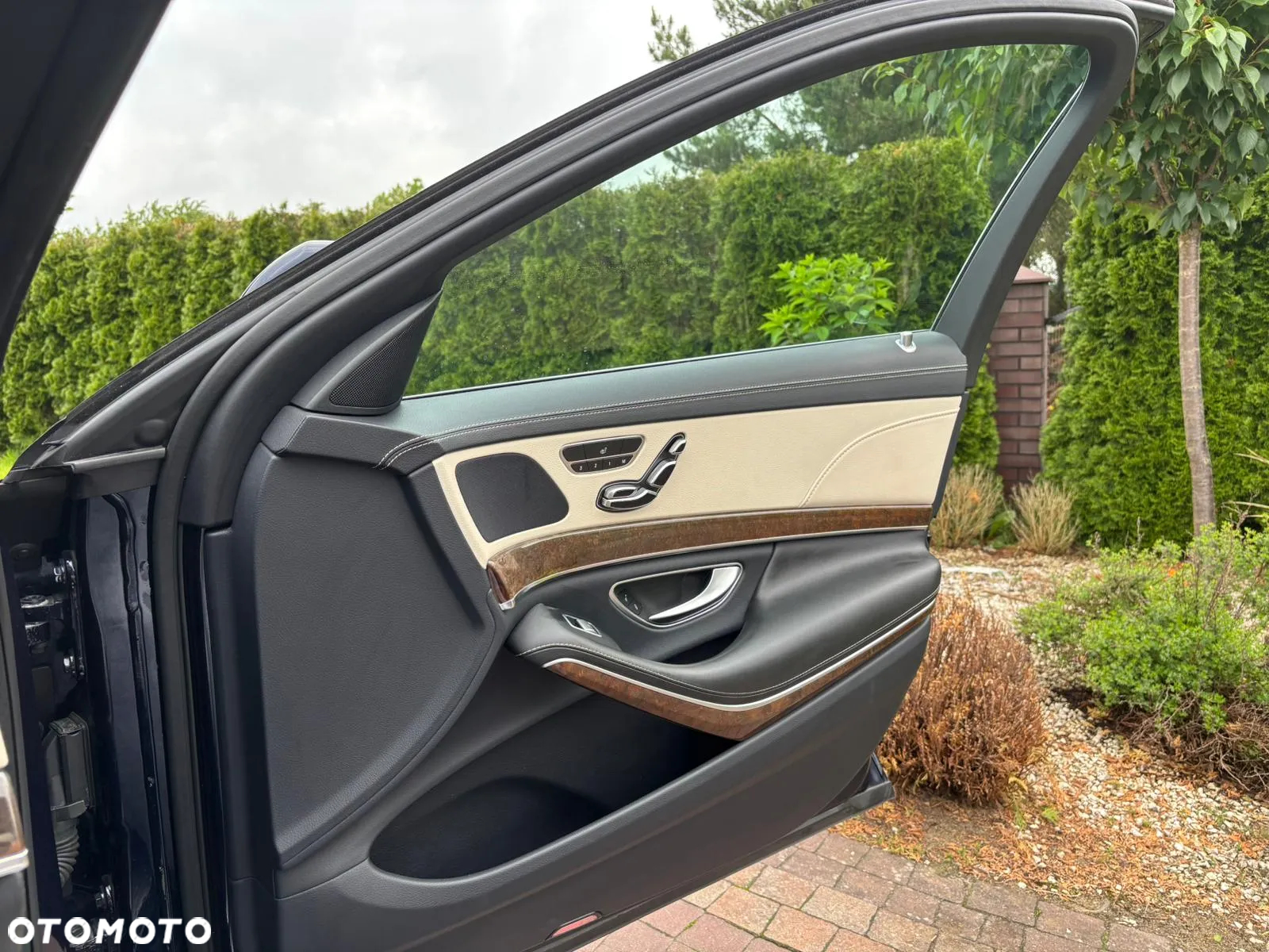 Mercedes-Benz Klasa S 350 (BlueTEC) d 4-Matic 7G-TRONIC - 16