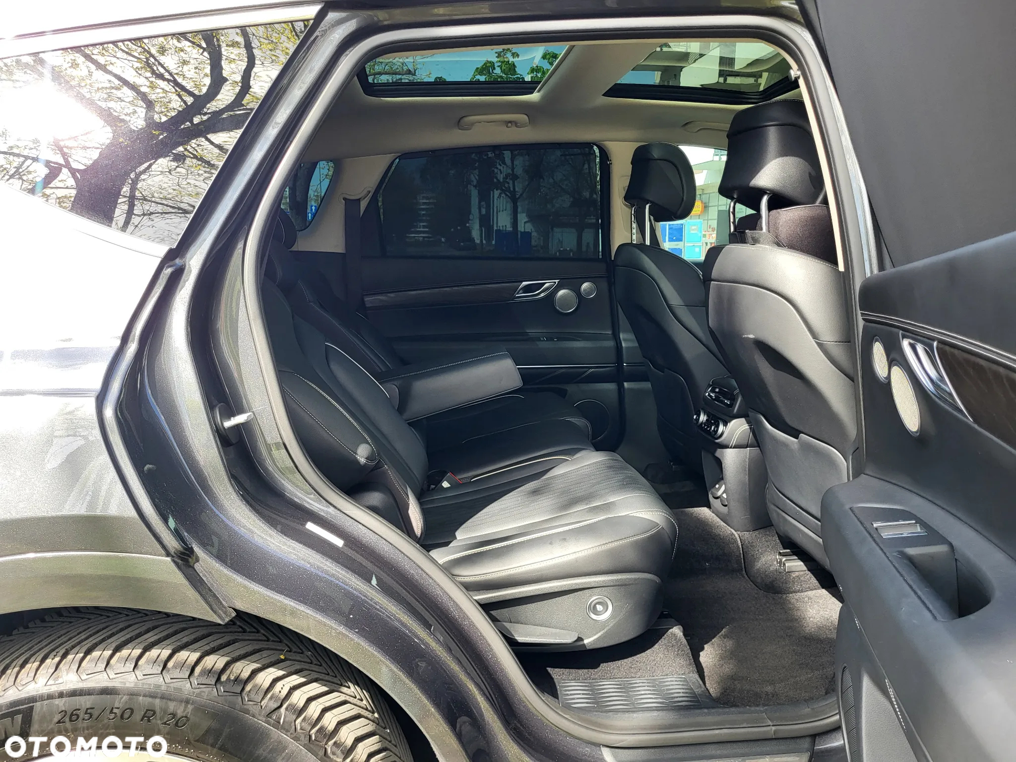 Genesis GV80 - 36