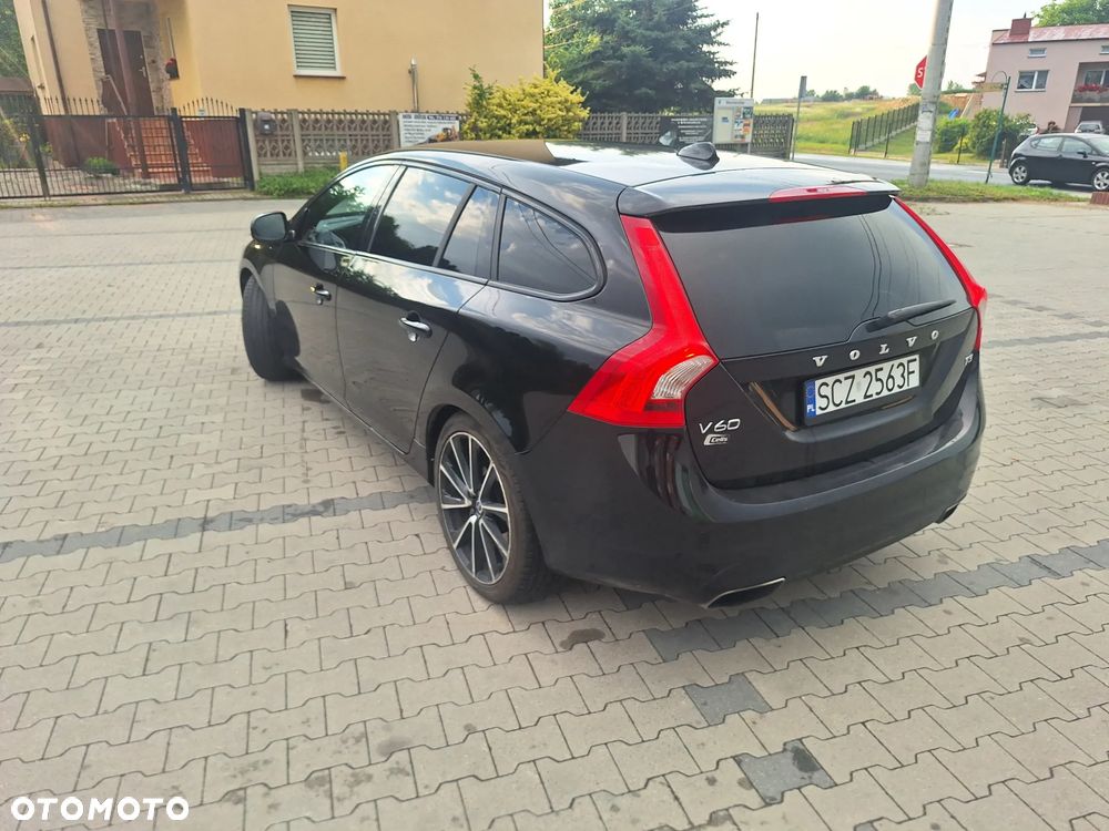 Volvo V60 T3 Drive-E Momentum - 6