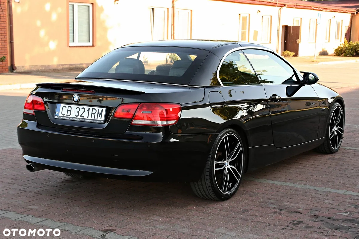 BMW Seria 3 320d - 15