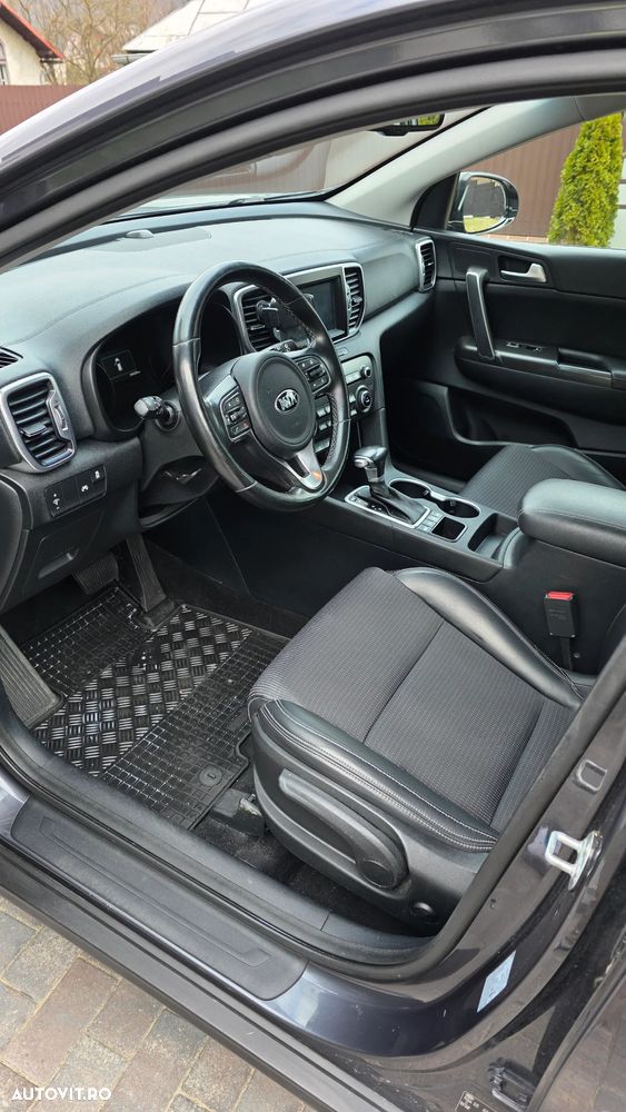 Kia Sportage 2.0 DSL 6AT 4x4 Style - 11