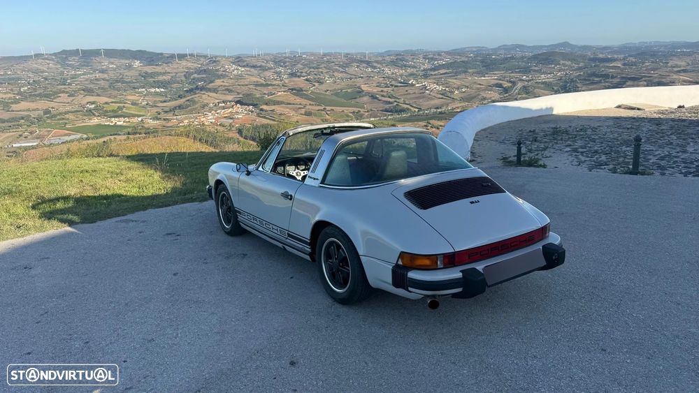 Porsche 911 Série G - 2
