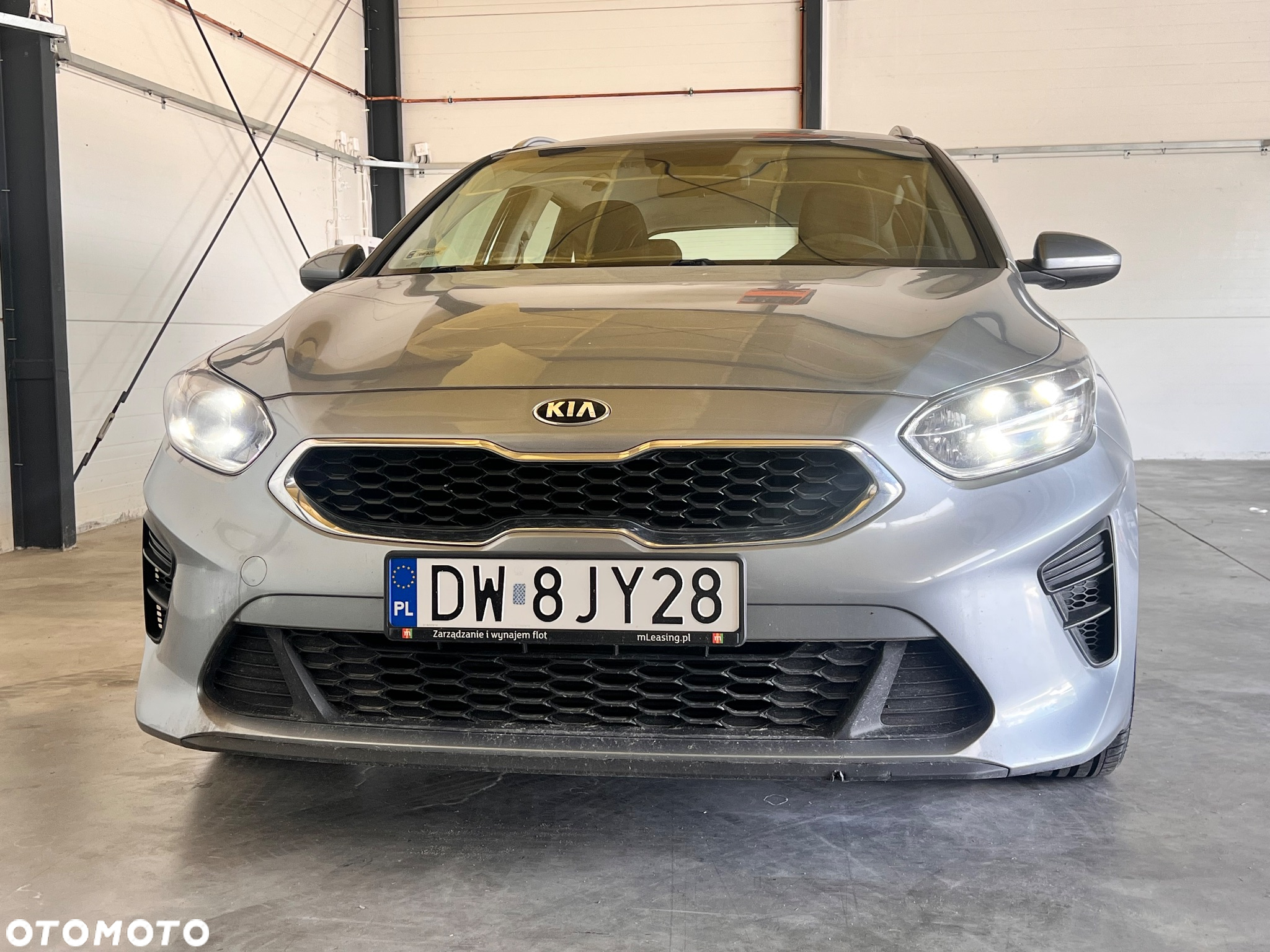 Kia Ceed 1.6 CRDi SCR L Business Line - 2