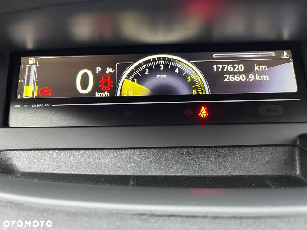 Renault Scenic dCi 110 EDC LIMITED - 13