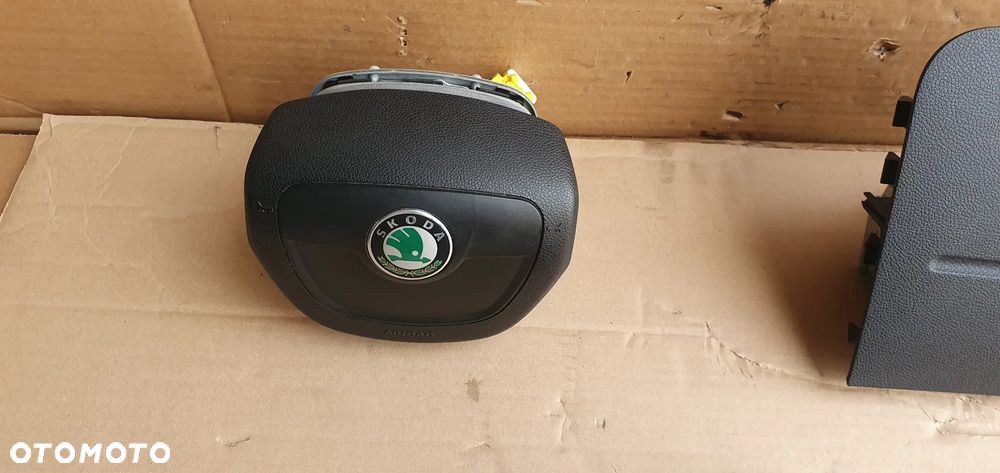 Zaślepka konsoli poduszki pasy AIRBAG zestaw naprawczy Skoda Roomster Lift - 4