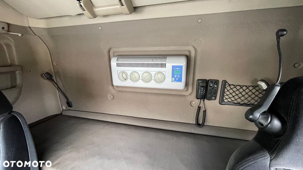 Scania R 450 / EURO 6 / STANDARD / RETARDER - 26