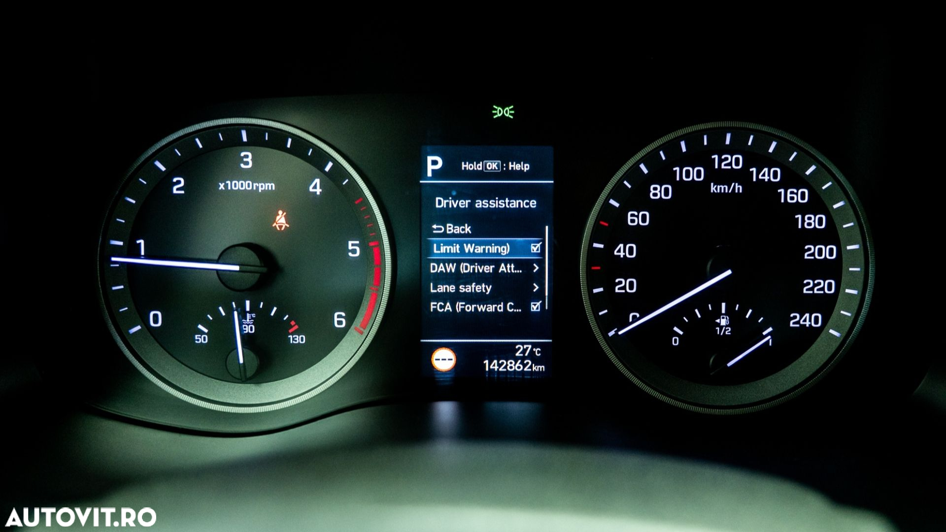 Hyundai Tucson 1.6 CRDi 48V-Hybrid 2WD DCT Trend - 26