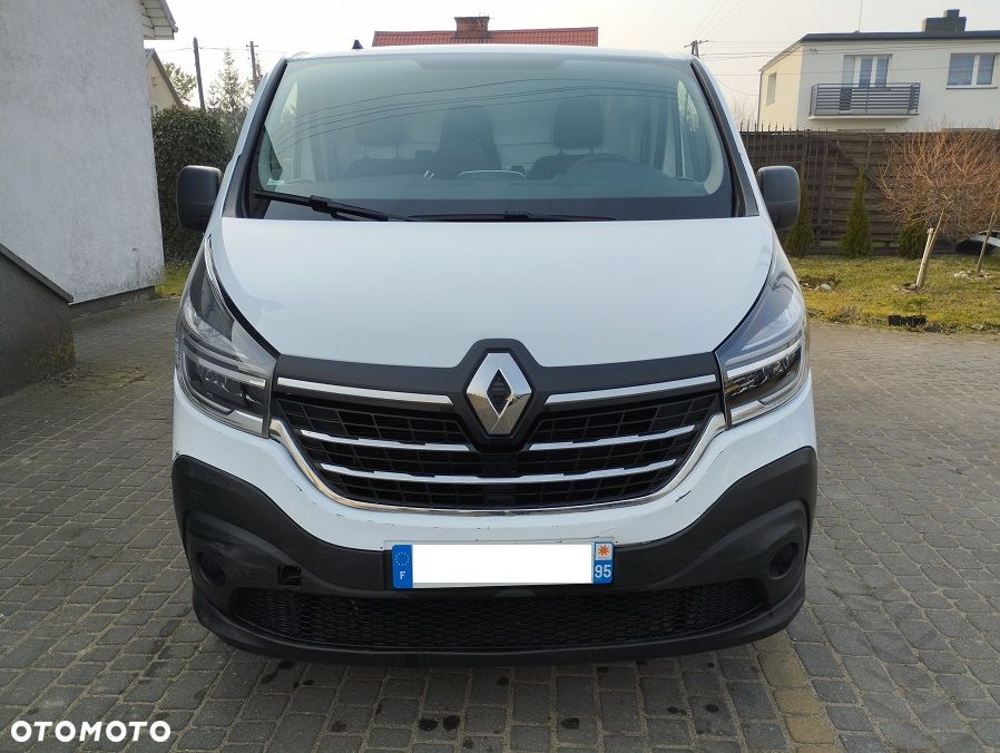 Renault Trafic - 2