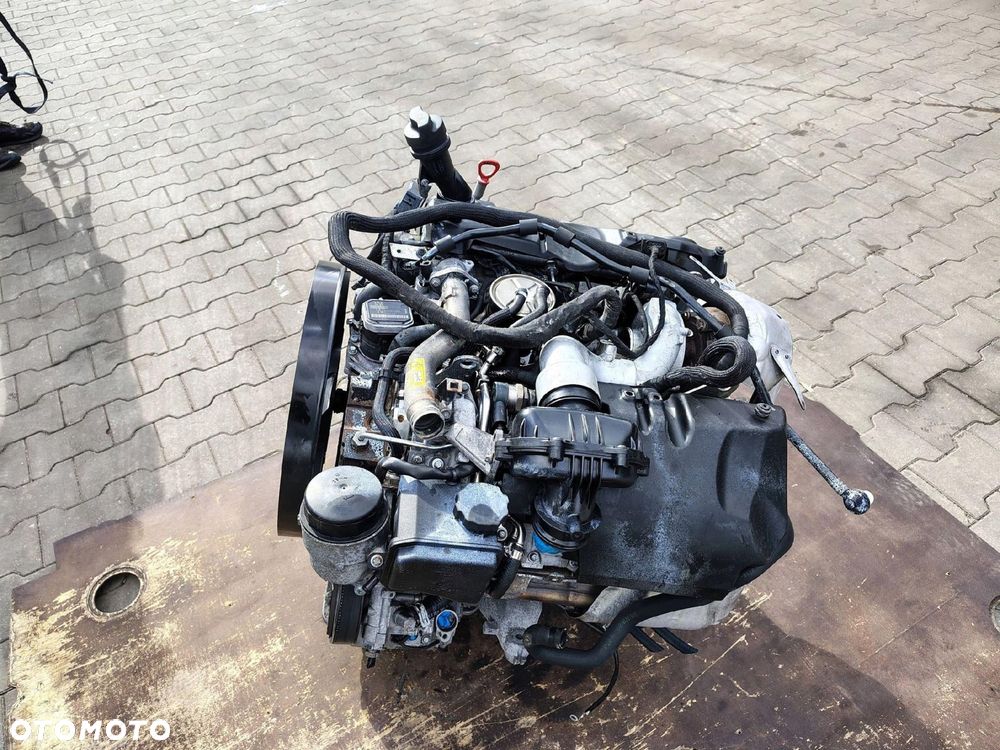 SILNIK SPRINTER W906 3.0 CDI 107 TYŚ KM KOMPLETNY BEZ TURBO 642 992 - 6