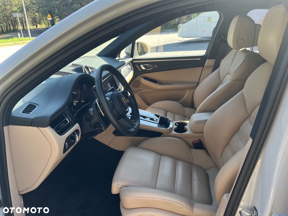 Porsche Macan Standard - 11