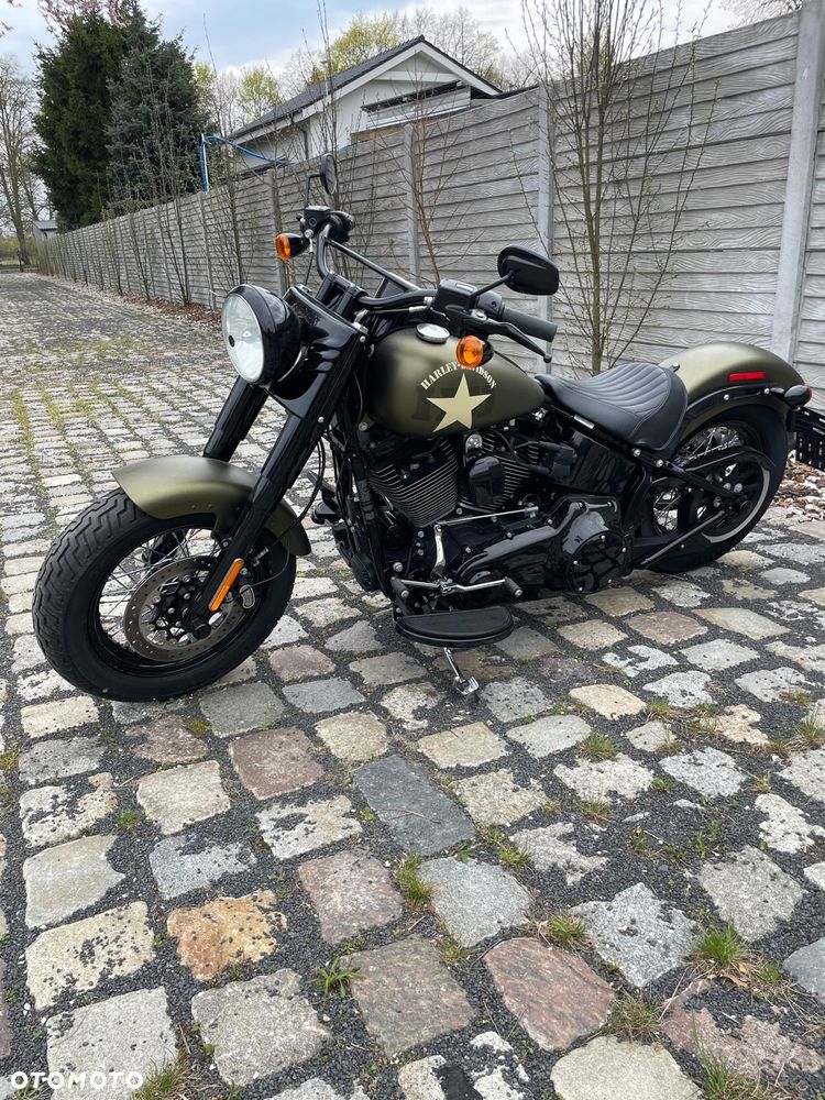Harley-Davidson Softail - 1