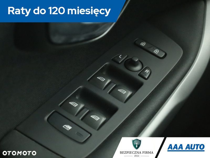 Volvo V40 - 15