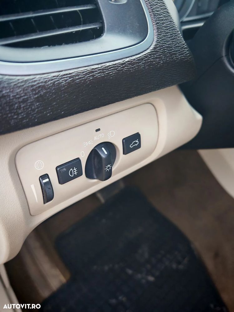 Volvo V40 T5AWD Aut Summum - 19