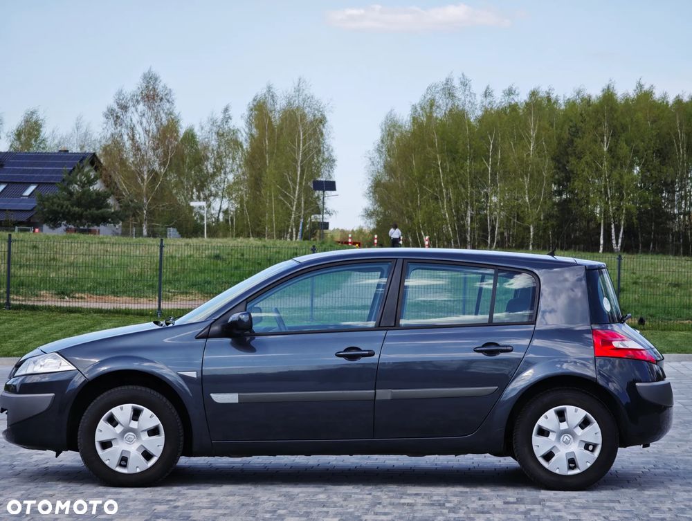 Renault Megane 1.6 Exception - 19