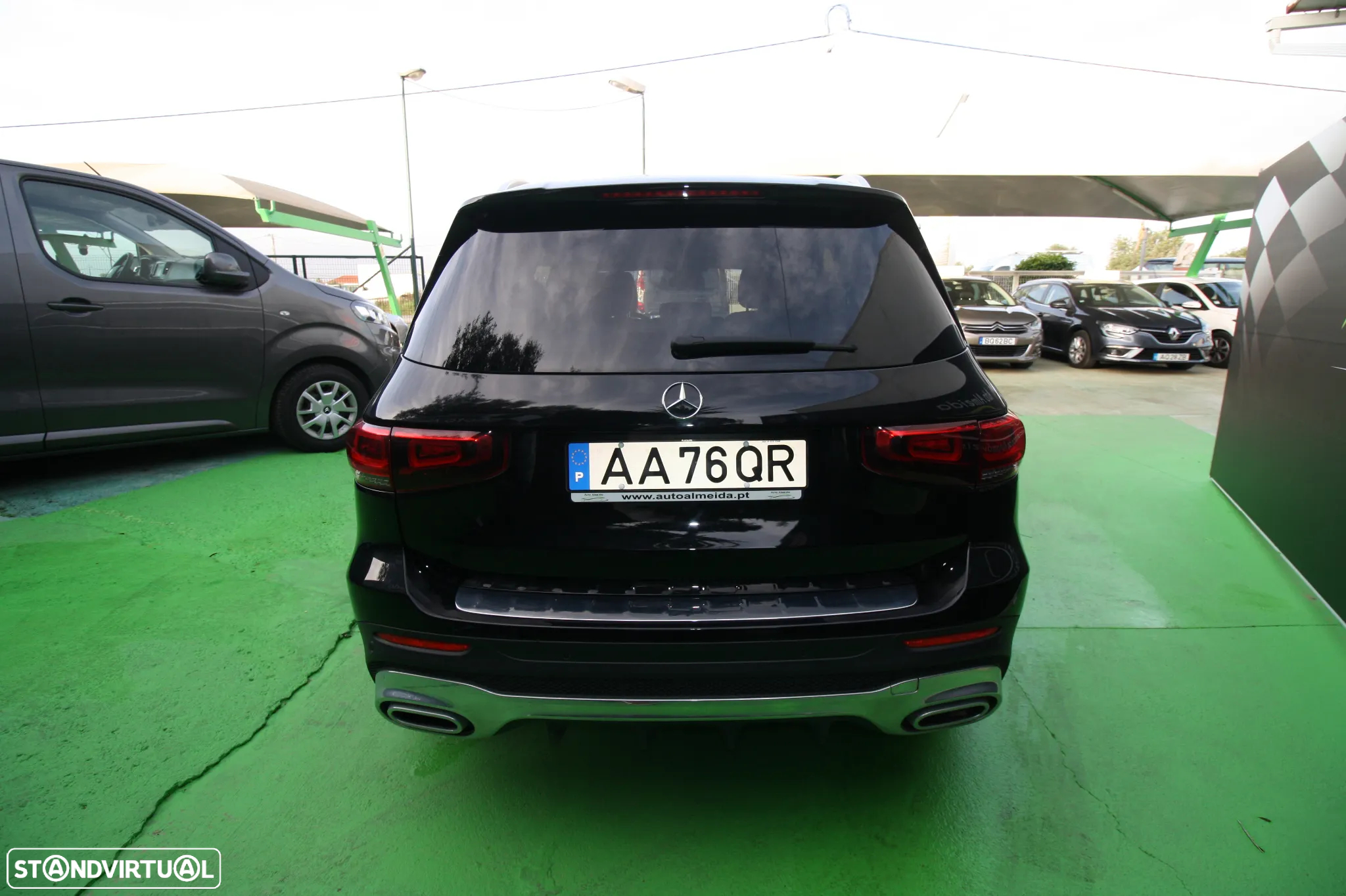 Mercedes-Benz GLB 180 d AMG Line - 13