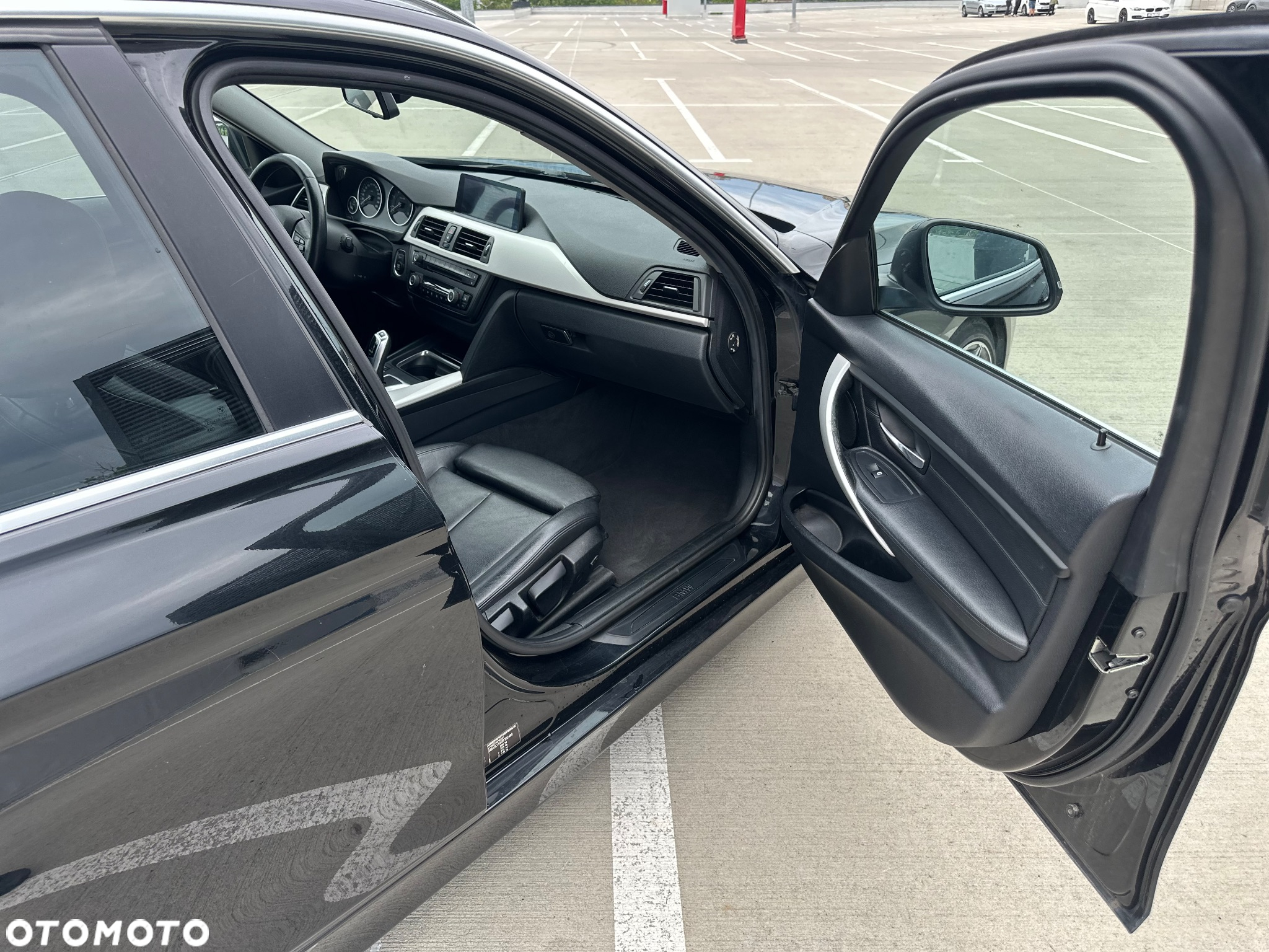 BMW Seria 3 320d Efficient Dynamics Luxury Line - 15