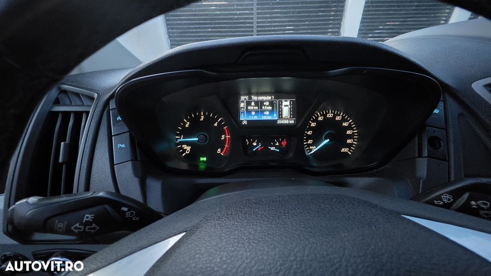 Ford Transit - 13