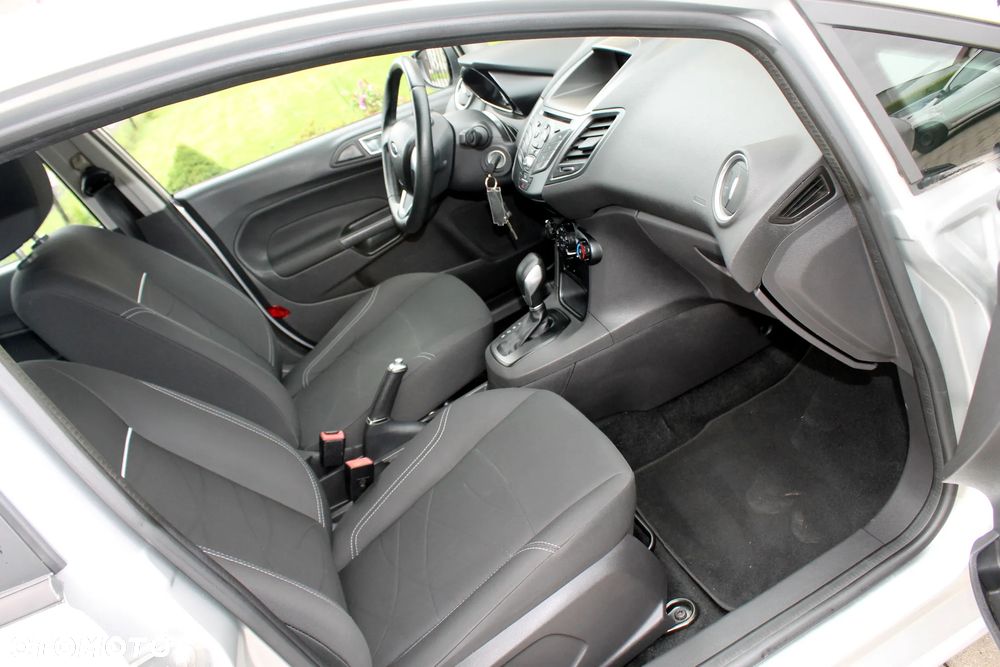 Ford Fiesta 1.0 EcoBoost Powershift Trend - 11