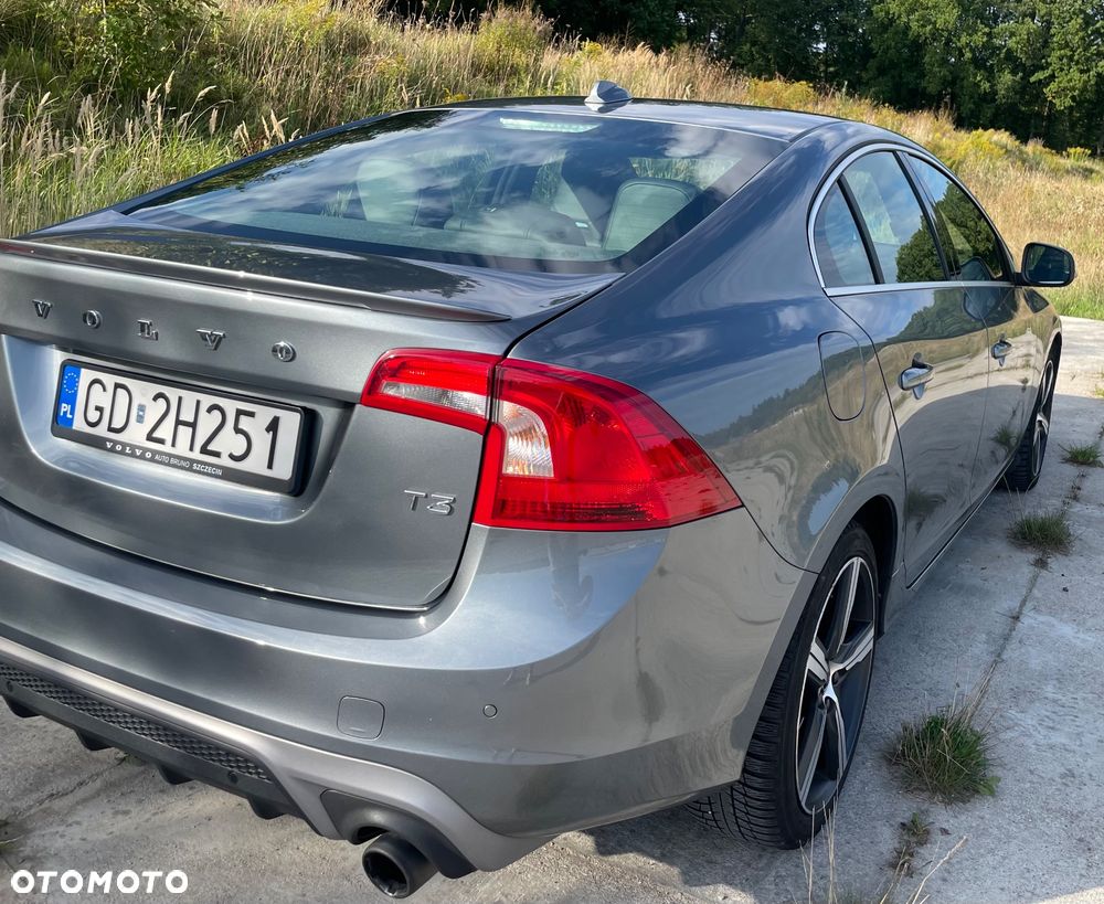 Volvo S60 T3 Drive-E R-Design Momentum - 5