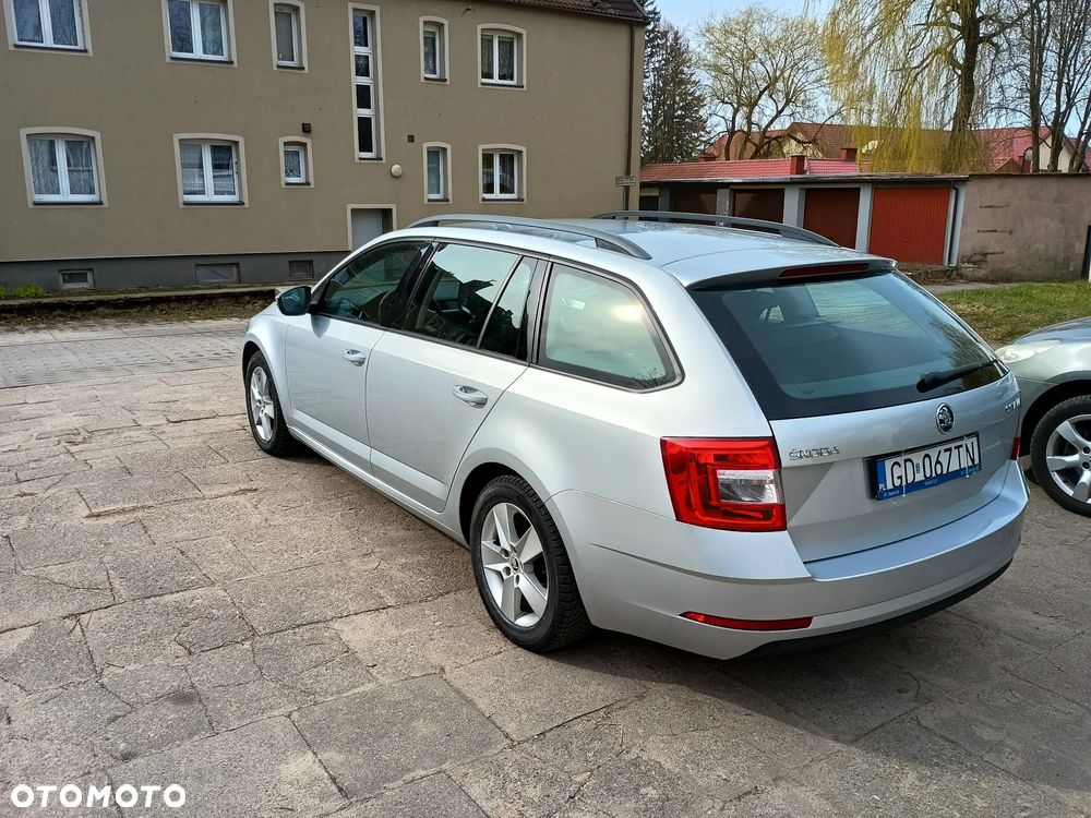 Skoda Octavia - 5