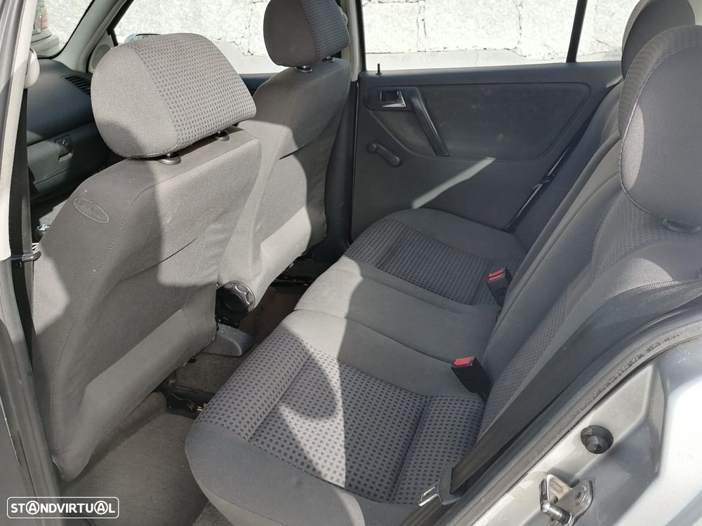 VW Polo 1.0 Highline AC - 10