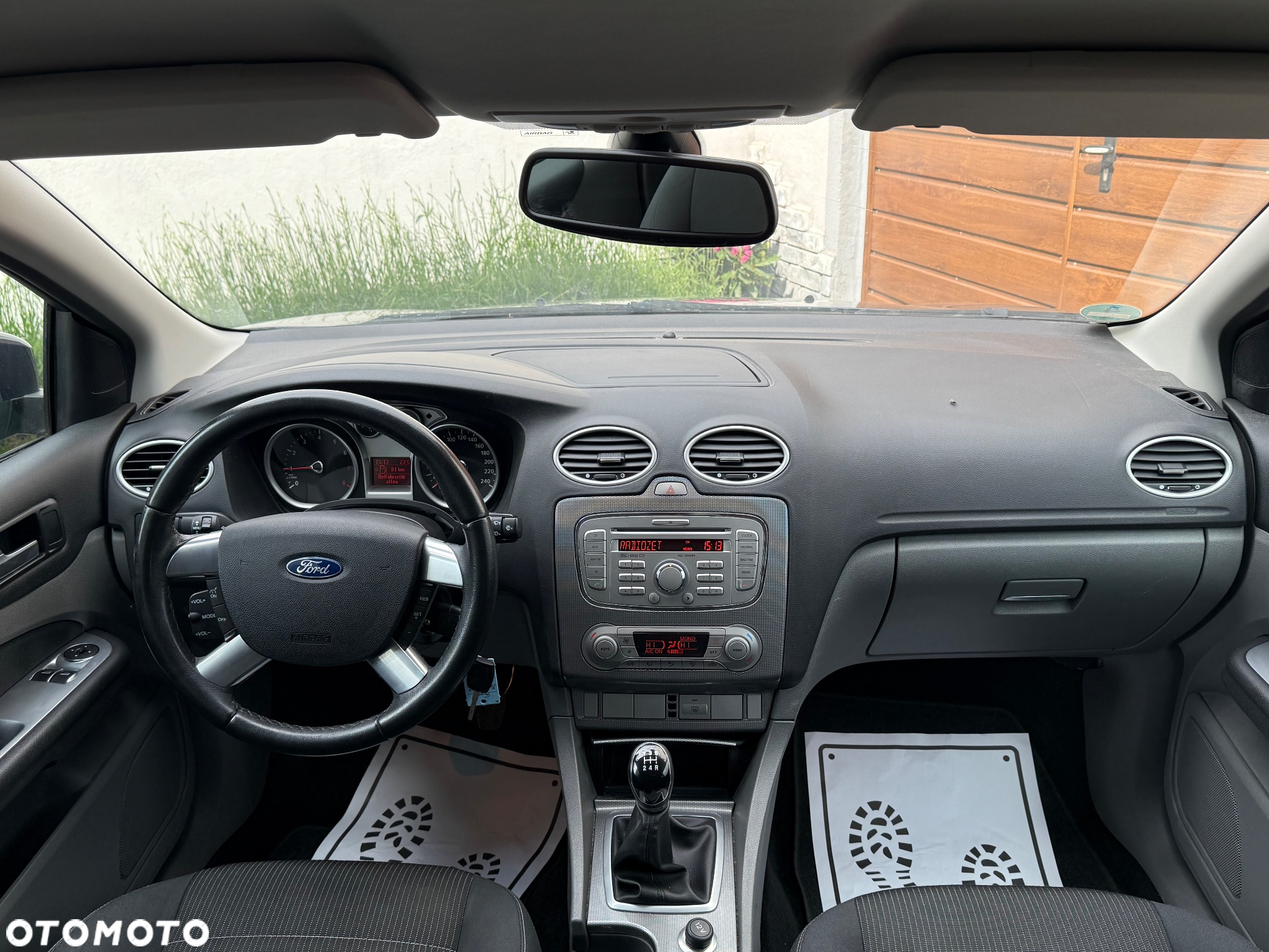Ford Focus 1.8 Titanium - 6