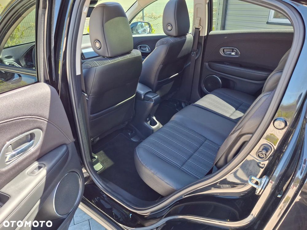 Honda HR-V 1.5 i-VTEC CVT Executive - 31