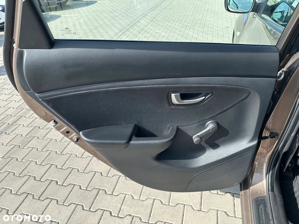 Hyundai i30 1.6 GDI Comfort - 18