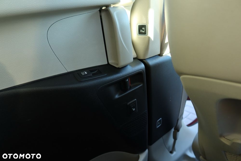 Chrysler Pacifica - 37