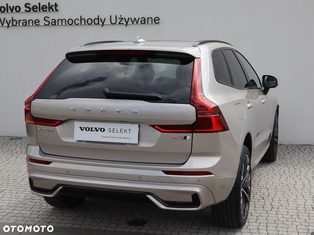 Volvo XC 60 B5 B AWD Ultra Dark - 5