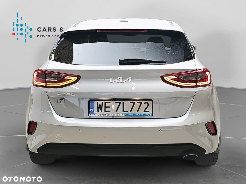 Kia Ceed 1.5 T-GDI L - 23