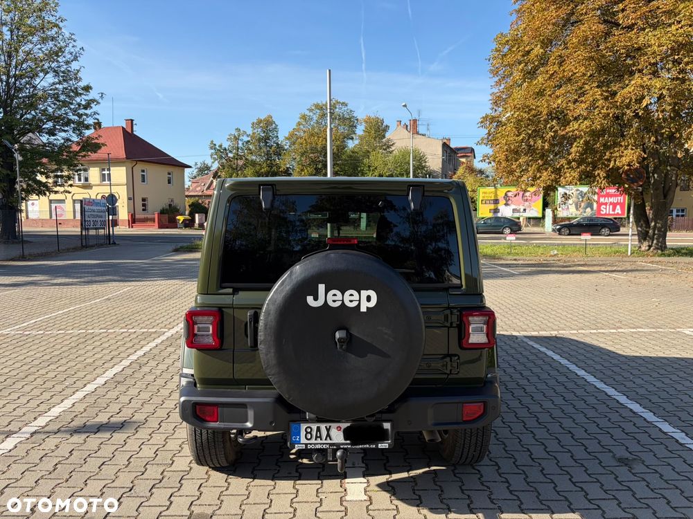 Jeep Wrangler - 5