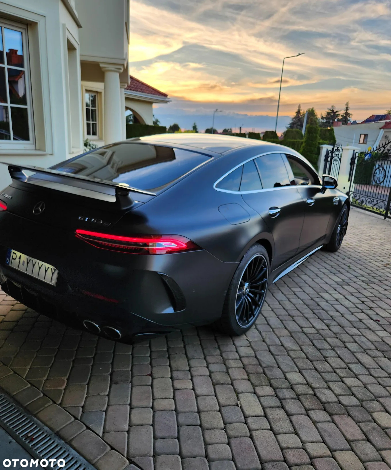 Mercedes-Benz AMG GT 43 4-Matic+ - 19