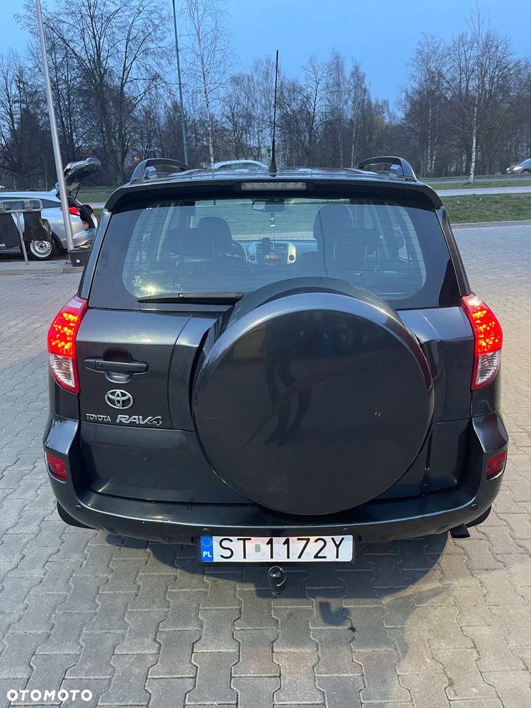 Toyota RAV4 2.2 D-4D Prestige - 12