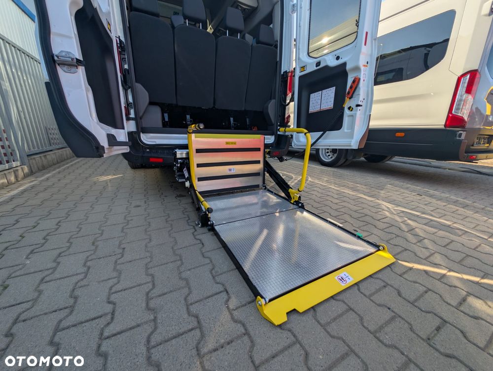 Ford Transit - 10